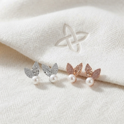 Pearl Blossom Earrings